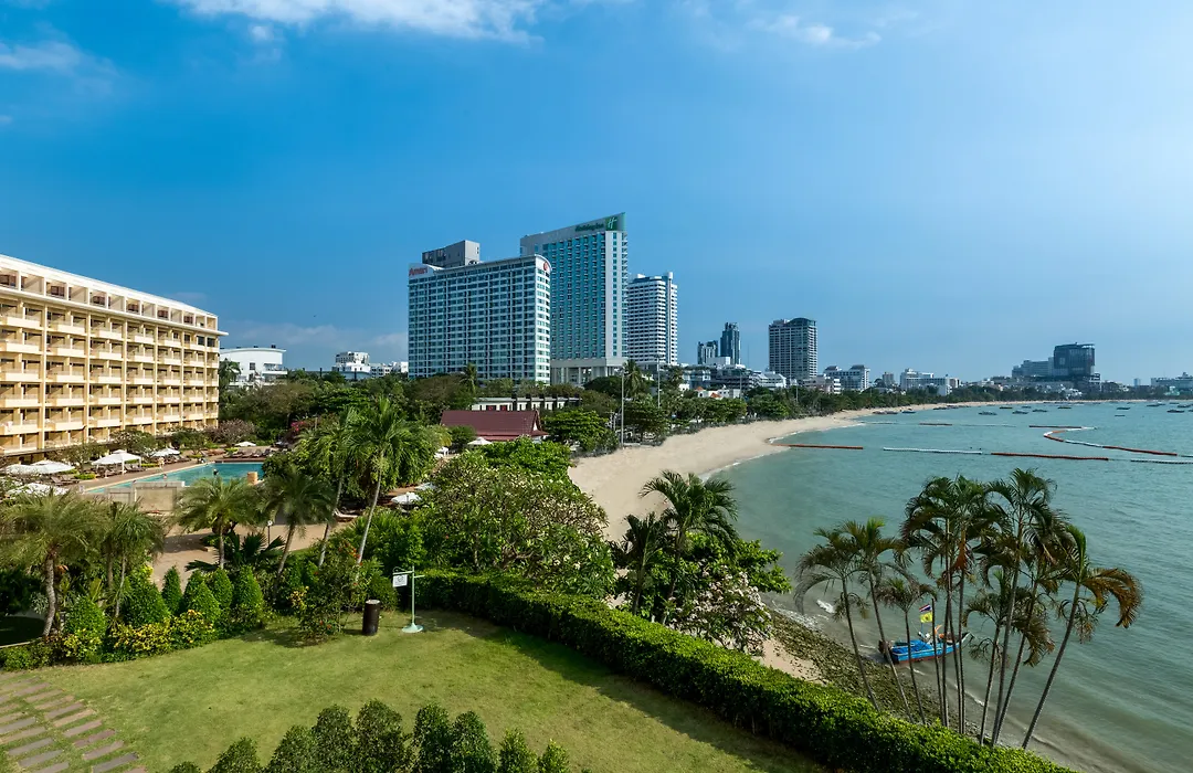 Dusit Thani Pattaya-1